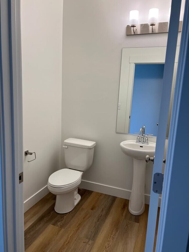 706 W 575 N, Smithfield, UT 84335 - photo 5