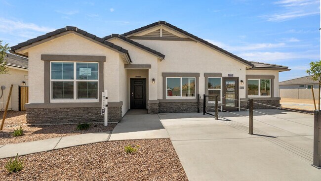 10327 W Luxton Ln unit 36202021, Tolleson, AZ 85353 - photo 4