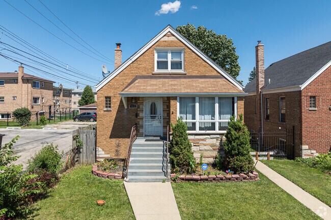 Residents like to decorate their lawns with spruces in Ashburn.