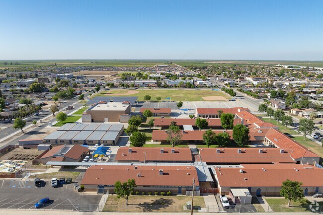 Thomas Jefferson Middle School offers a sprawling campus when viewed from above.
