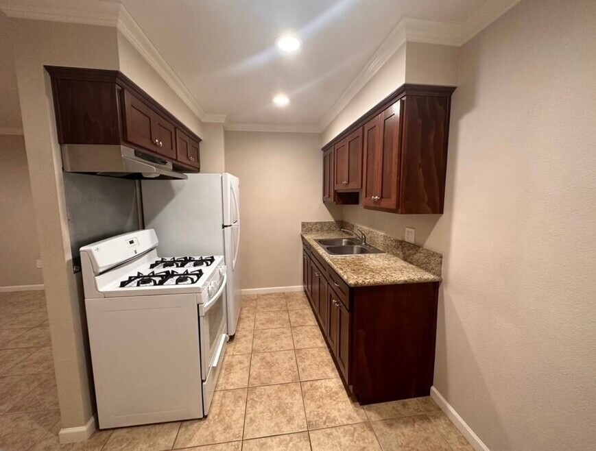 163 S Ash Ave unit 163 S Ash Ave, Blythe, CA 92225 - photo 1