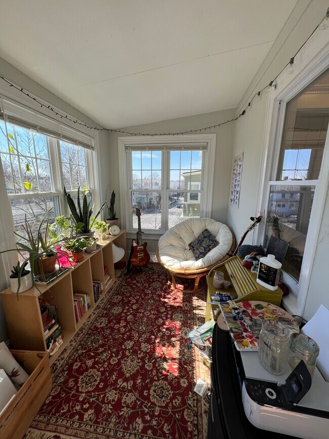 305 Highland Ave Unit 3, Somerville, MA 02144