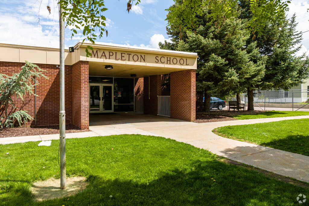 Mapleton Elementary School in Mapleton, Utah, is a vibrant educational institution nestled in a serene and welcoming neighborhood.