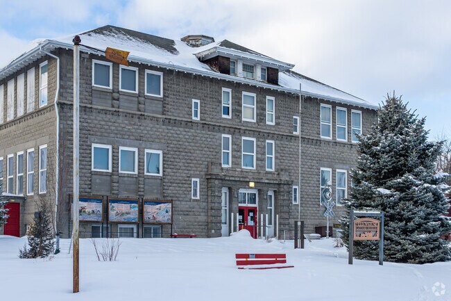 Stop by the Yellowstone Gateway Museum to learn more about the history of Livingston.