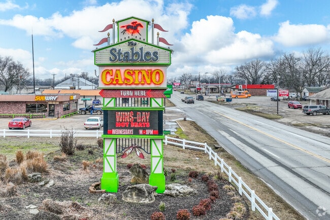 Tribal casinos are peppered throughout Miami offering gaming and live entertainment.