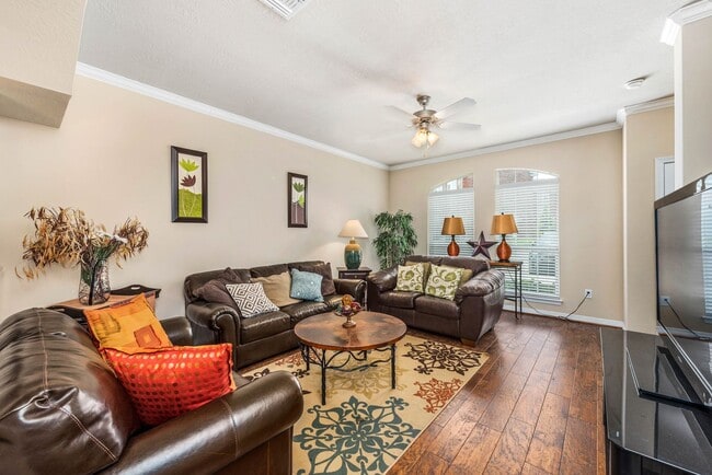 1198 Jones-Butler Rd, College Station, TX 77840 - photo 3