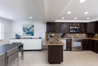 2601 NE 34th St, Fort Lauderdale, FL 33306