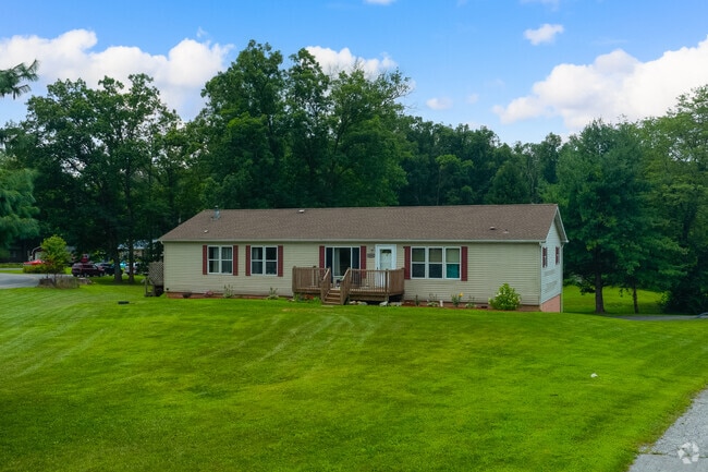 Single story ranch styles are common throughout Fayetteville.