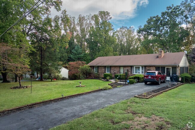 Classic ranch style homes from the 1960's are commonly found in Boonsboro Acres.