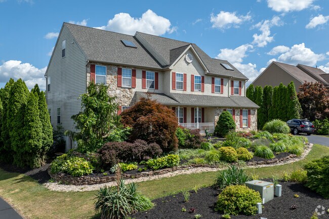 There are many country-inspired Colonial homes in New Hanover.