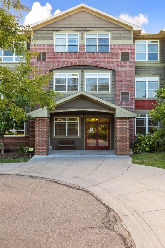 2530 E 34th St Unit 307, Minneapolis, MN 55406
