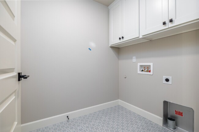 401 Pagget Ave unit 36472088, Winlock, WA 98596 - photo 7