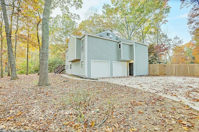 2230 Rolland St, Marietta, GA 30062 - photo 3