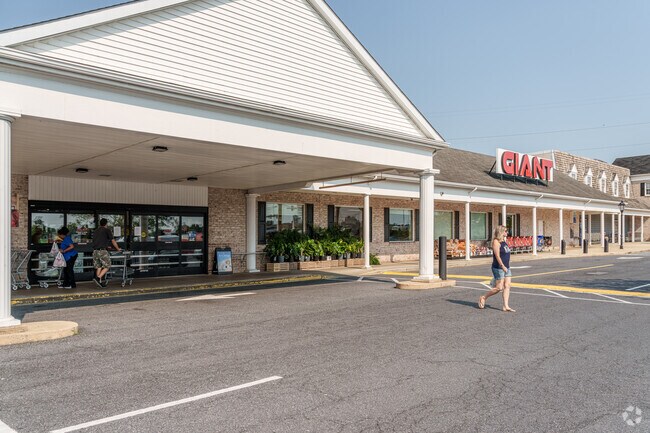 Giant Market is one of several grocery options along Willow Street Pike in Lyndon.