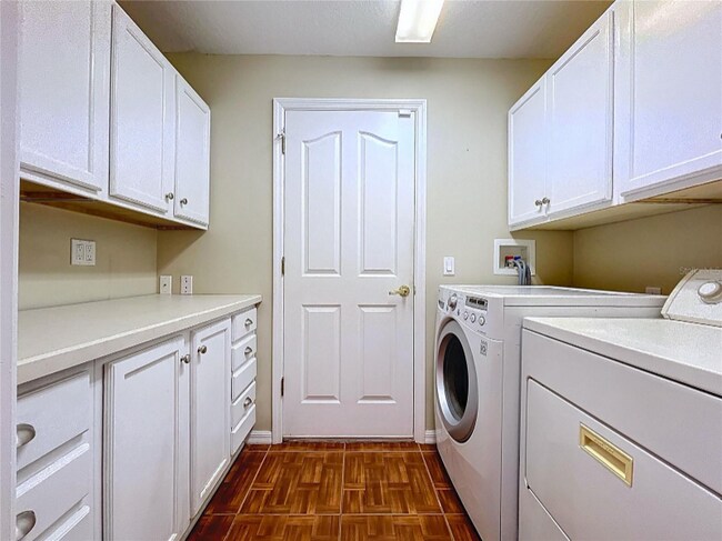 18736 Bent Pine Dr, Hudson, FL 34667 - photo 6