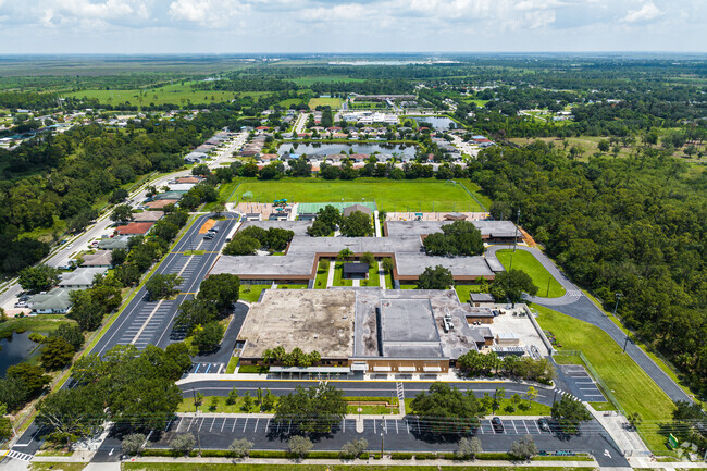 Lake Trafford Elementary School in Immokalee is located near residential communities.