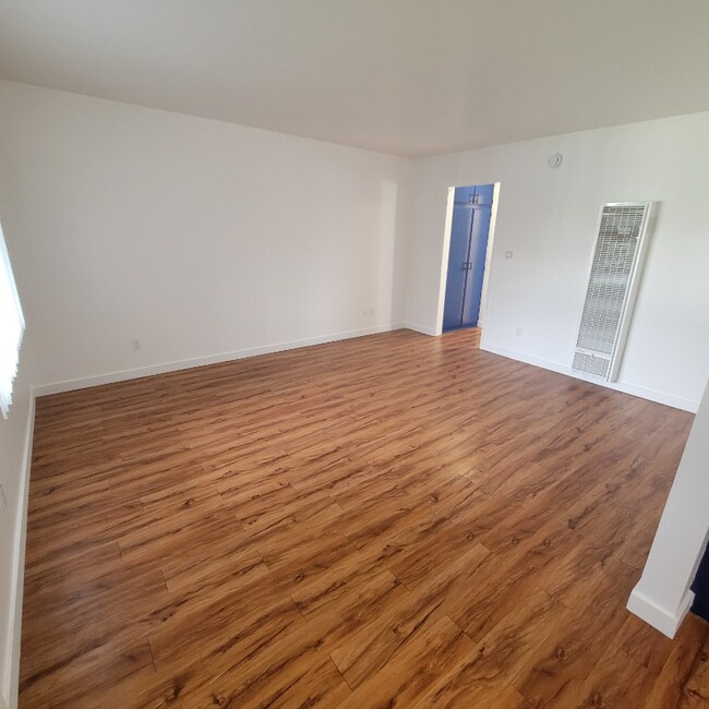 125 S Ave 53 unit 35, Los Angeles, CA 90042 - photo 4