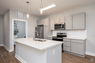 1039 N Paz Dr, Greenwood, IN 46142
