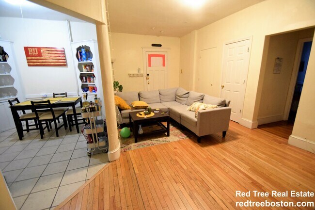 324 Saint Paul St unit 72-7, Brookline, MA 02446 - photo 2