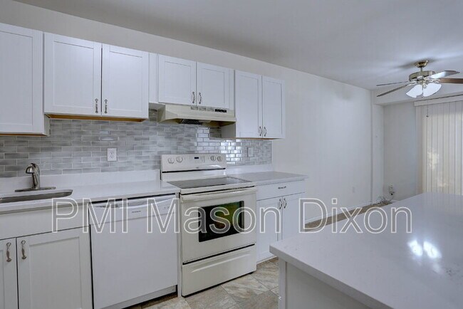 9496 Timesweep Ln, Columbia, MD 21045 - photo 6