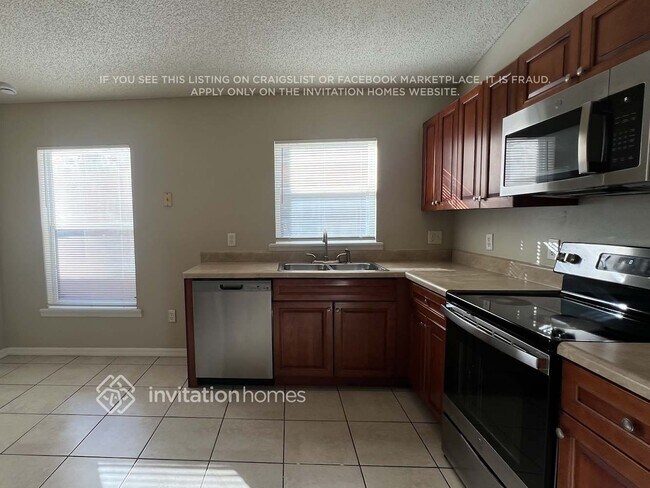 1113 Winding Water Way, Clermont, FL 34714 - photo 6