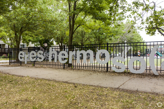 Cleveland Elementary is a well rated choice for students in the Irving Park area.