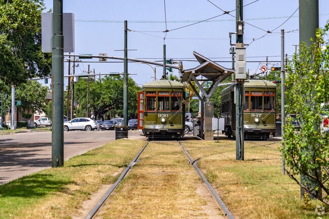RTA trolleys and buses serve Marlyville-Fontainebleau's public transportation needs.