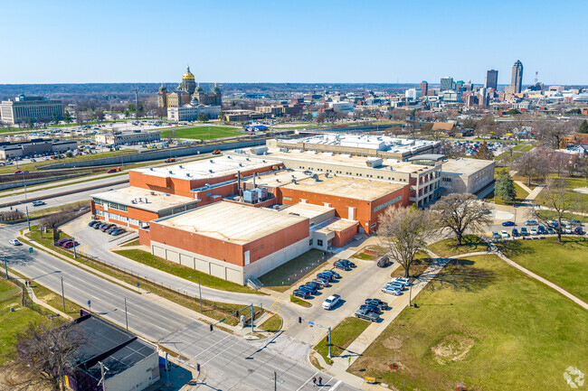 The Beautiful campus of East High offers views of the state capitol in Capitol Park, IA.