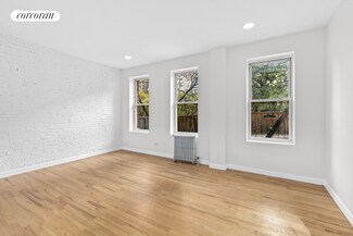 53 W 106th St, New York, NY 10025