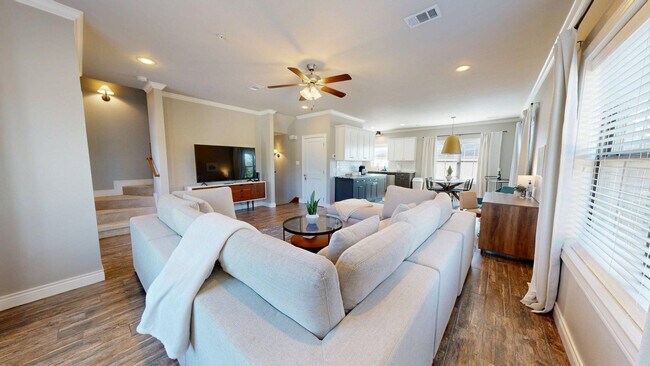 636 Clay St unit ID1328091P, Bryan, TX 77801 - photo 7