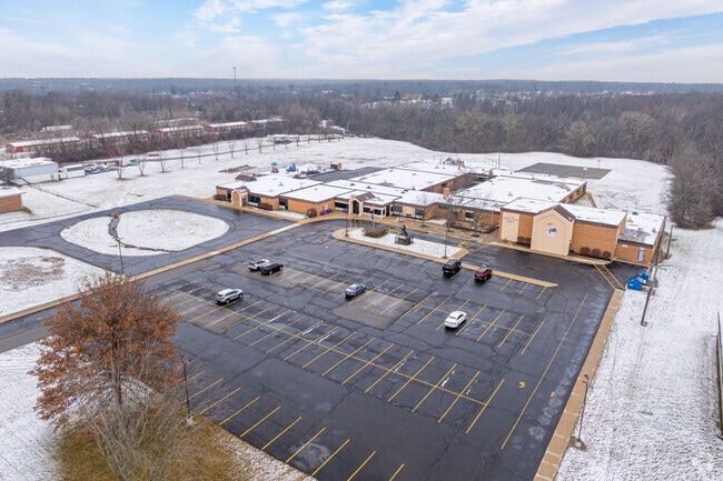 Allen Elementary School has a student-teacher ratio of 17 to 1.