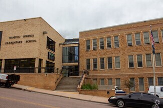 Manitou Springs Elementary School