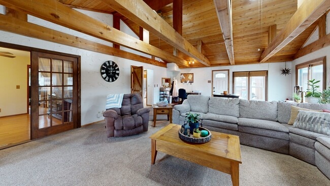 1023 S Knollwood Dr, Saukville, WI 53080 - photo 3