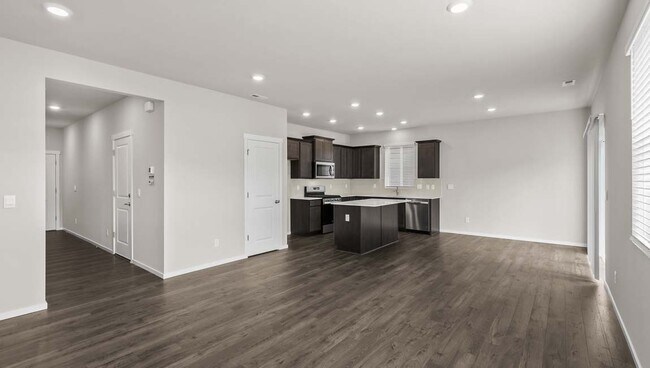 5841 Ivanoff Ln SW, Port Orchard, WA 98367 - photo 4