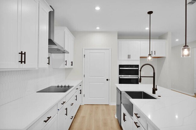 1024 Creighton Rd unit 36810677, Fleming Island, FL 32003 - photo 7