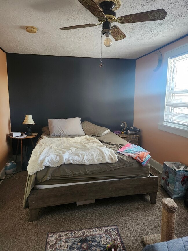 3334 W 129th St unit Upstairs of duplex, Cleveland, OH 44111 - photo 4