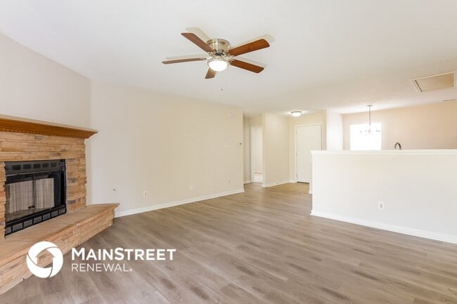 2079 Meadowlark Ln, Brownsburg, IN 46112 - photo 3