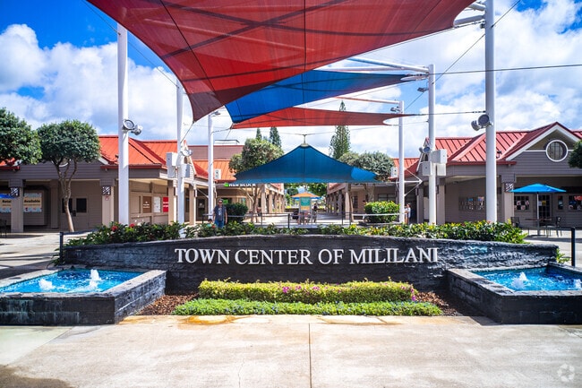 The Town Center of Mililani offers all the most popular shops and restaurants for Mililani residents.