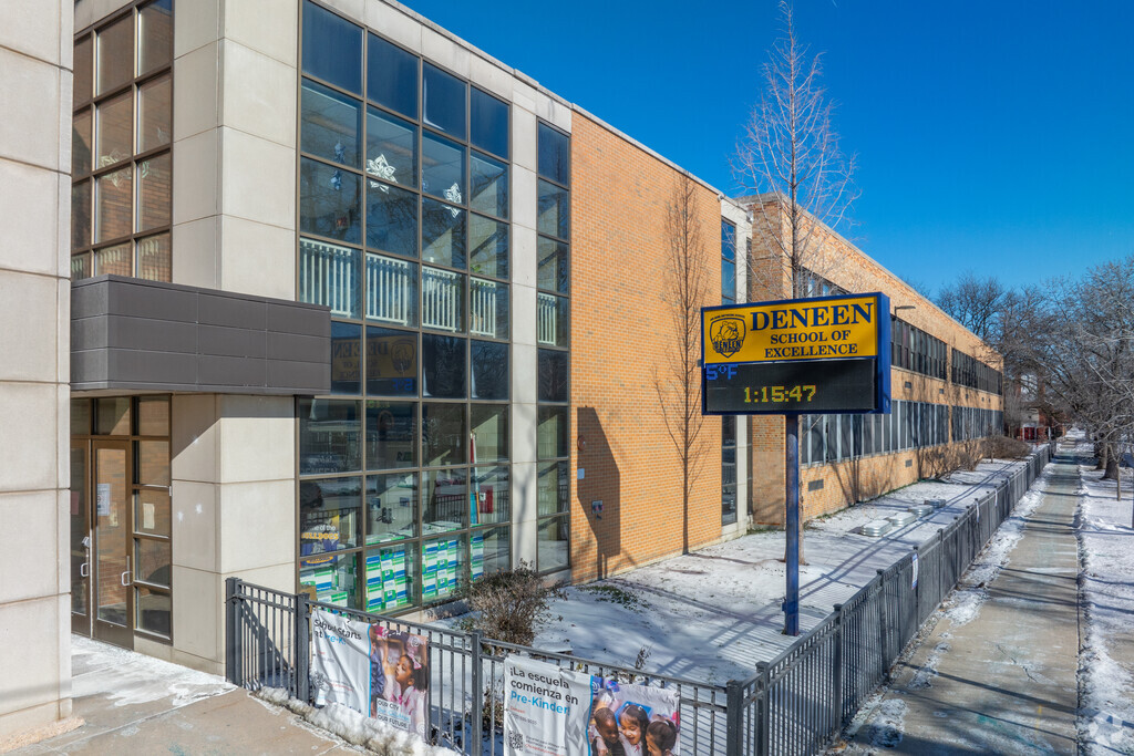 Deneen Elementary School is home to the Bulldogs.