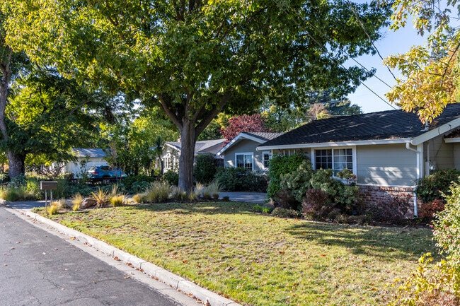 Wide contemporary and ranch-style homes are typical in Howe Homestead.