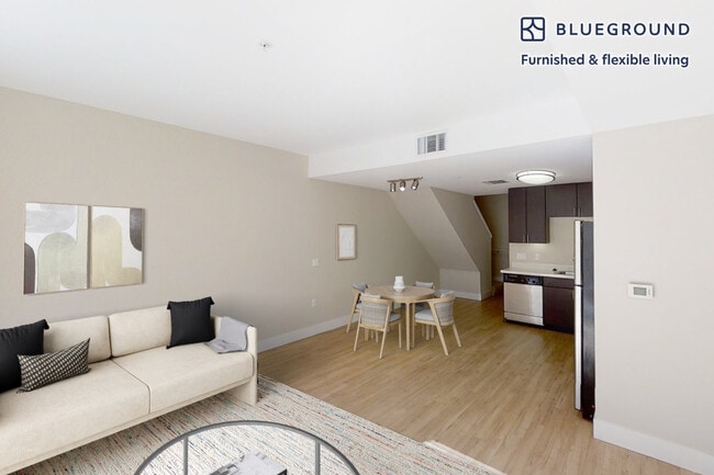 899 Morrison Park Dr unit FL1-ID10807A, San Jose, CA 95126 - photo 2