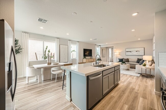 8544 Vanhoy Creek St unit 36582412, Las Vegas, NV 89161 - photo 4