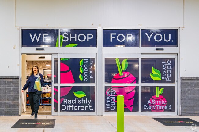 Jackbe - New convenient curbside drive-thru grocer for Grove residents.