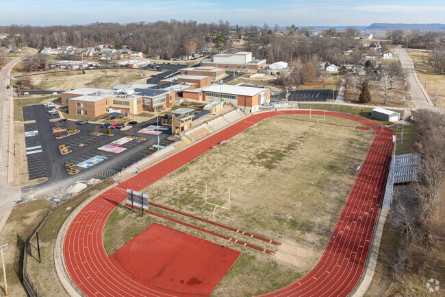 Herculaneum High School in Herculaneum, MO aligns with Missouri state standards.