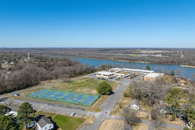 L. E. Willson Elementary School enrolls over 200 students every year in Sheffield.