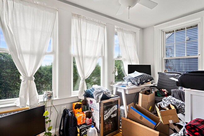 398 E 8th St, Boston, MA 02127 - photo 7