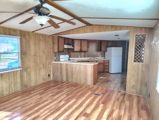 1033 Ms-182, Starkville, MS 39759