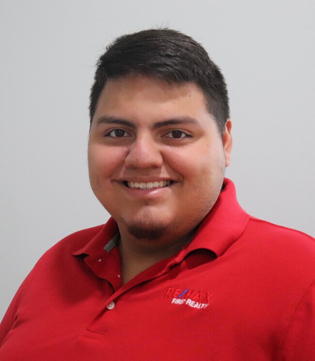Mauricio Molina