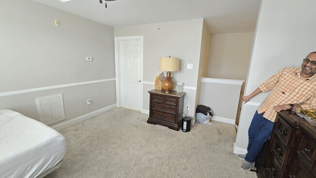 10321 Sablewood Dr unit 106, Raleigh, NC 27617 - photo 4