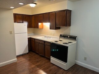 1021 Martin Luther King Junior Blvd, Clovis, NM 88101 - photo 3